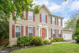 16 Pierre Emmanuel Ct, Fredericksburg, VA 22406