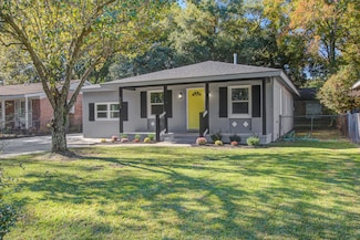 2670 Louise Dr, North Charleston, SC 29405