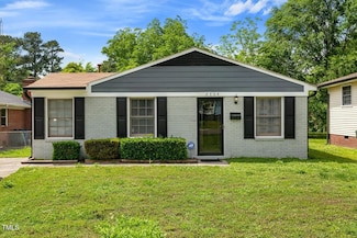 2704 Atlantic St, Durham, NC 27707