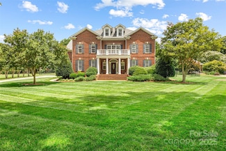 3706 Song Sparrow Dr, Matthews, NC 28104