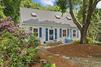 19 Goldsmith Ave, Beverly, MA 01915