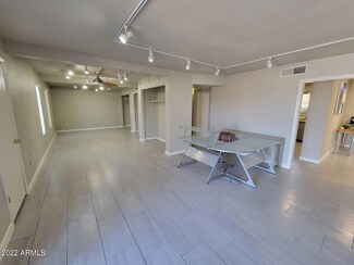 877 N Alma School Rd, Chandler, AZ 85224