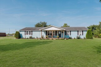 405 N Country Club Rd, Muncie, IN 47303