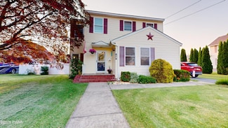 205 Avenue M, Matamoras, PA 18336