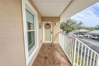 9550 Fiddlers Green Cir Unit 207, Rotonda West, FL 33947