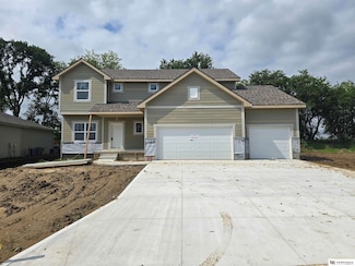 17652 Potter St, Bennington, NE 68007