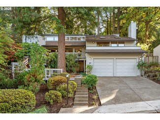27 Partridge Ln, Lake Oswego, OR 97035