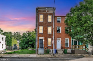 1220 W Pratt St, Baltimore, MD 21223