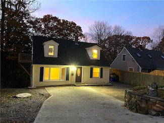 293 Saint Paul St, North Smithfield, RI 02896