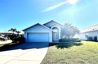 102 Fox Loop, Davenport, FL 33837