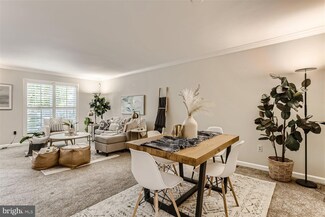 11917 Thurloe Dr, Lutherville Timonium, MD 21093