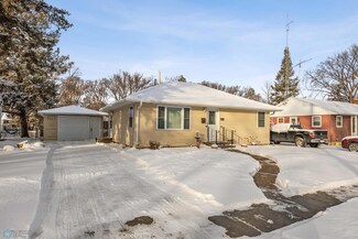 2102 Broadway N, Fargo, ND 58102