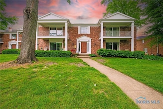 6546 Abbey Run Unit 7, Sylvania, OH 43560