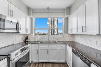 2000 N Bayshore Dr Unit 1401, Miami, FL 33137