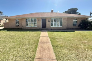 2501 Seminole Cir, Altus, OK 73521