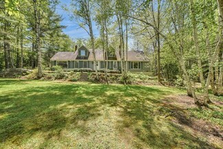 27 Foster Ln, Belgrade, ME 04917