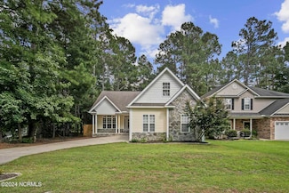719 Elderberry Dr, Vass, NC 28394