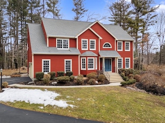 15 Nash St, Westborough, MA 01581