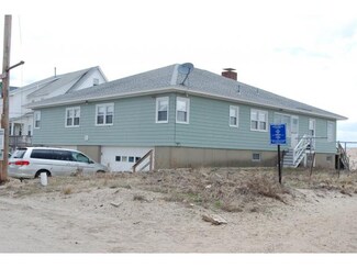 343 Atlantic Ave, Seabrook, NH 03874