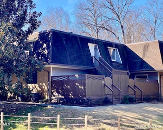 215 Summerwalk Cir, Chapel Hill, NC 27517