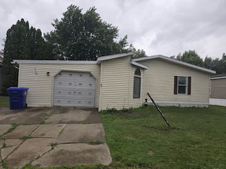 44 W Canyon Dr Unit 389, Hamburg, NY 14075