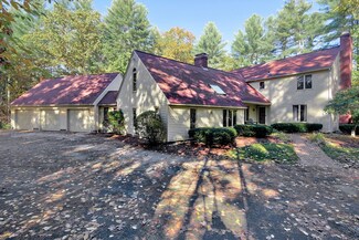 66 Crestwood Dr, Hollis, NH 03049