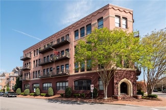 230 W Tazewell St Unit 308, Norfolk, VA 23510