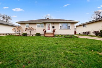 3509 43rd St, Highland, IN 46322