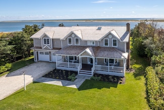 93 Edgartown Bay Rd, Edgartown, MA 02539