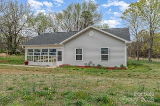 413 E Henderson Es St, East Spencer, NC 28144