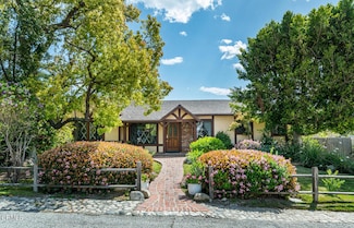 2440 Mountain Ave, La Crescenta, CA 91214