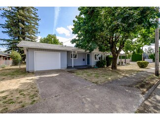 176 W Grant St, Lebanon, OR 97355