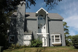 8 Mcfarland Dr Unit 33, Boothbay Harbor, ME 04538