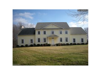 8663 Virginia Dr, Westfield Center, OH 44251