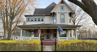 403 E Hickory St, Fairbury, IL 61739