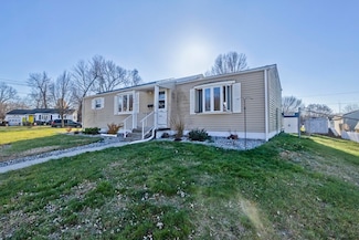 74 Judith St, Springfield, MA 01118