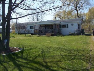 10250 Lake St, Pavilion, NY 14525