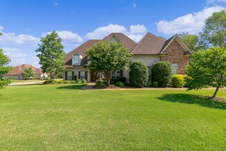 9 Hollinsworth Cove, Jackson, TN 38305