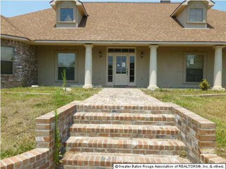 24243 Riley Rd, Pride, LA 70770