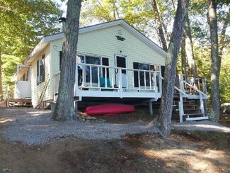 40 Purgatory Dr, Litchfield, ME 04350
