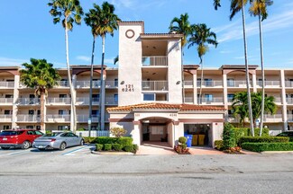 6241 Pointe Regal Cir Unit 105, Delray Beach, FL 33484