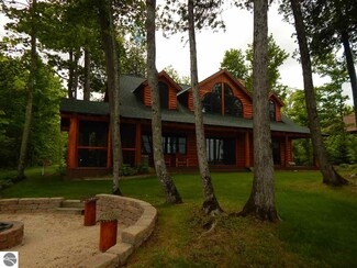 9470 N County Road H-33, Curtis, MI 49820