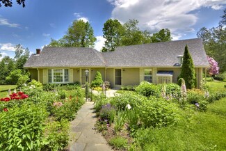 526 Winslows Mills Rd, Waldoboro, ME 04572