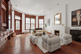 116 W 74th St, New York, NY 10023