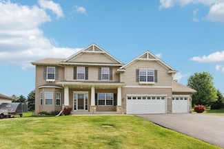 20516 Gateway Ct, Lakeville, MN 55044