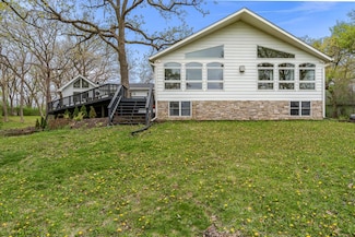 2227 S Pow Wow Trail, Beloit, WI 53511