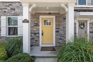 1732 Defiance Dr, Chesapeake, VA 23323