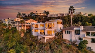 1425 Skyline Dr, Laguna Beach, CA 92651