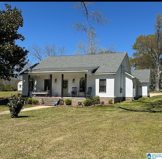 23 Indiana Ave, Thorsby, AL 35171