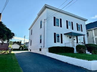 704 Highland Ave, Waterbury, CT 06708